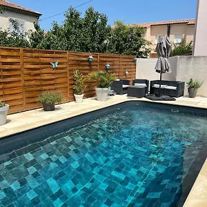 Superbe Studio Neuf Avec Piscine Montélimar